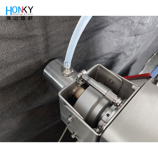 Desktop Type Full Automatic 40BPM 2ml Reagent Tube Filling And Capping Machine Dengan Robot Arm System Untuk Pengisian Reagent