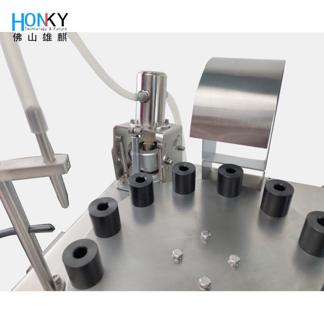 Desktop Semi-Automatic Vial Filling Machine dengan Pompa Keramik Presisi Tinggi untuk 0.6-6ml Range pada 30-40BPM Kecepatan