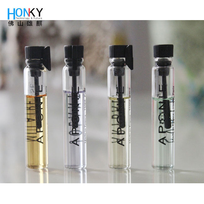 Desktop Otomatis XY Axis Tube Filling Machine Dengan Double Head Ceramic Piston Pump Untuk Volume Kecil Cairan Tube Filling