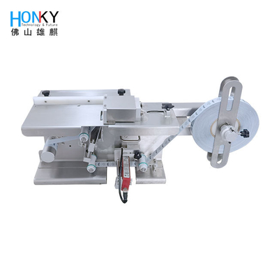 Manual kotak kecil Corner Labeling Machine Dengan Label Transparan Sensor Untuk kotak Label Transparan